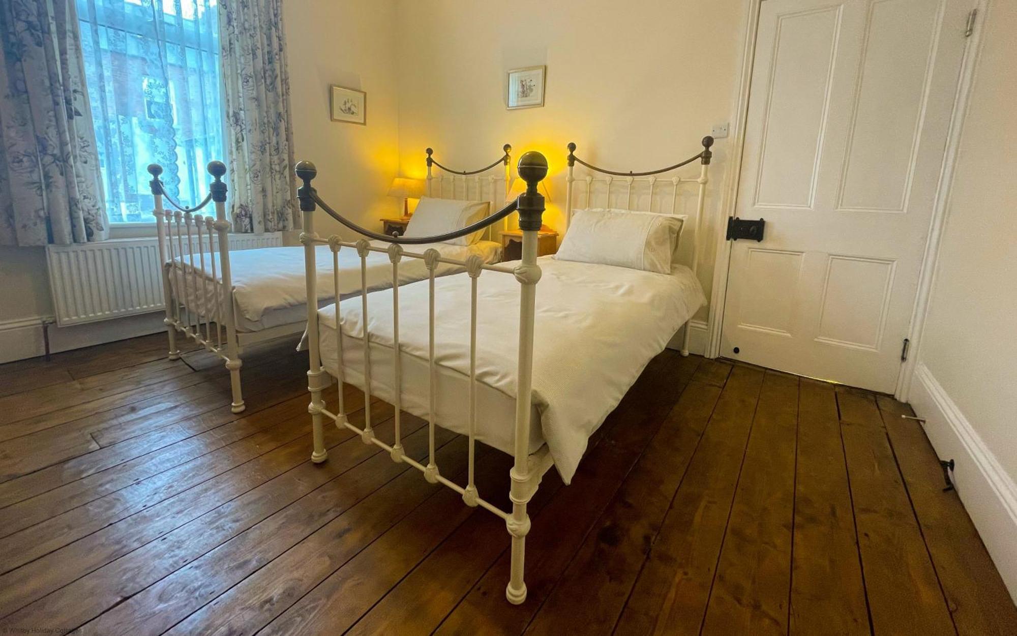 Deerness, 4star Gold Award 2024, * Whitby